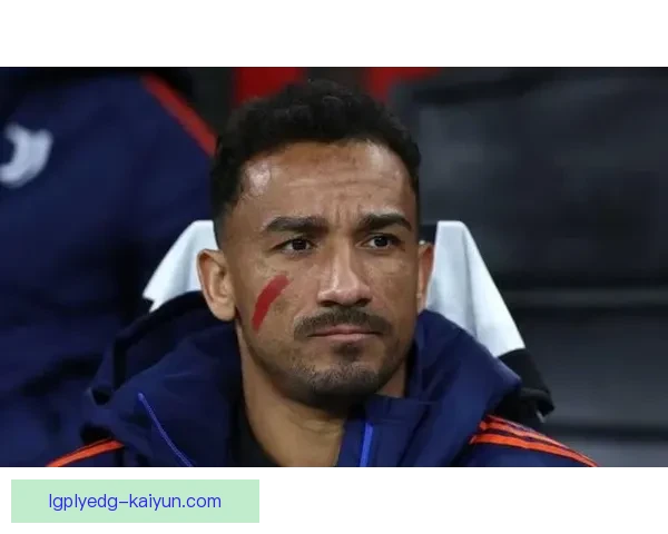 金玟哉状态回暖，继续展现亚洲足球偶像的实力与魅力