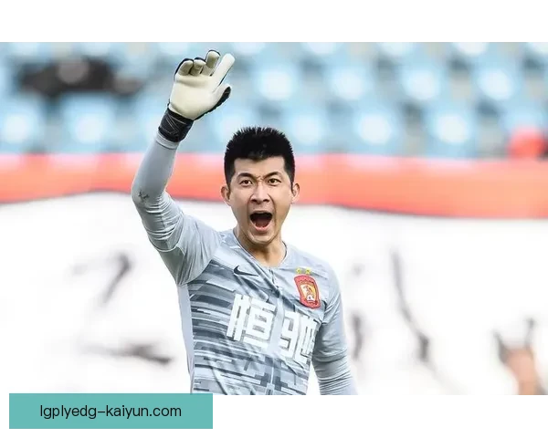 孔德在本赛季持续提升球队竞争力，表现稳健值得关注。