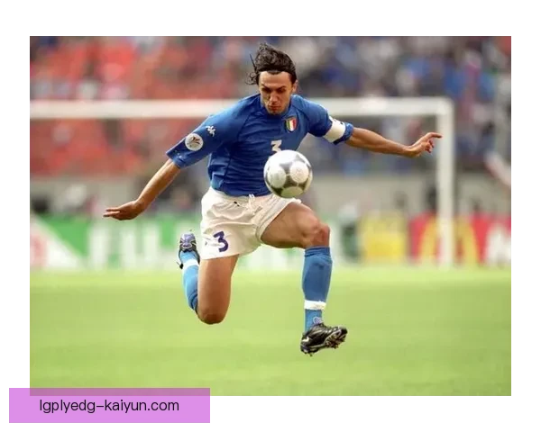 马尔蒂尼防守动作解析及其在现代足球中的影响分析