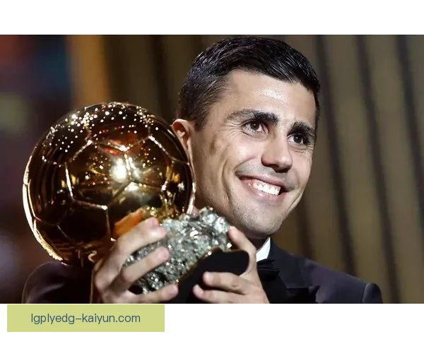 西班牙中场罗德里入围金球奖候选名单